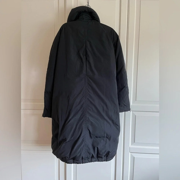 Theory black puffer/ parka  Down Filled coat size small. "Bartie Haven" - Picture 5 of 17